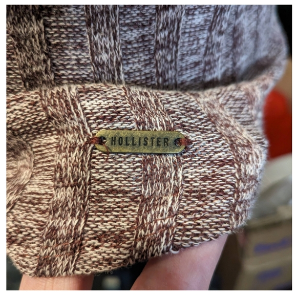 Hollister Mock Neck Knit Top M - Picture 3 of 3